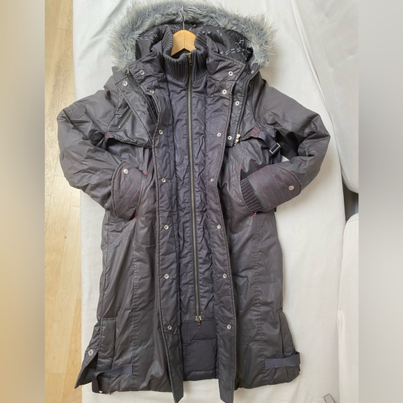 Winter Coat EUC Wind & Water Resistant. 10/10 for function, coziness & style! - Picture 13 of 14